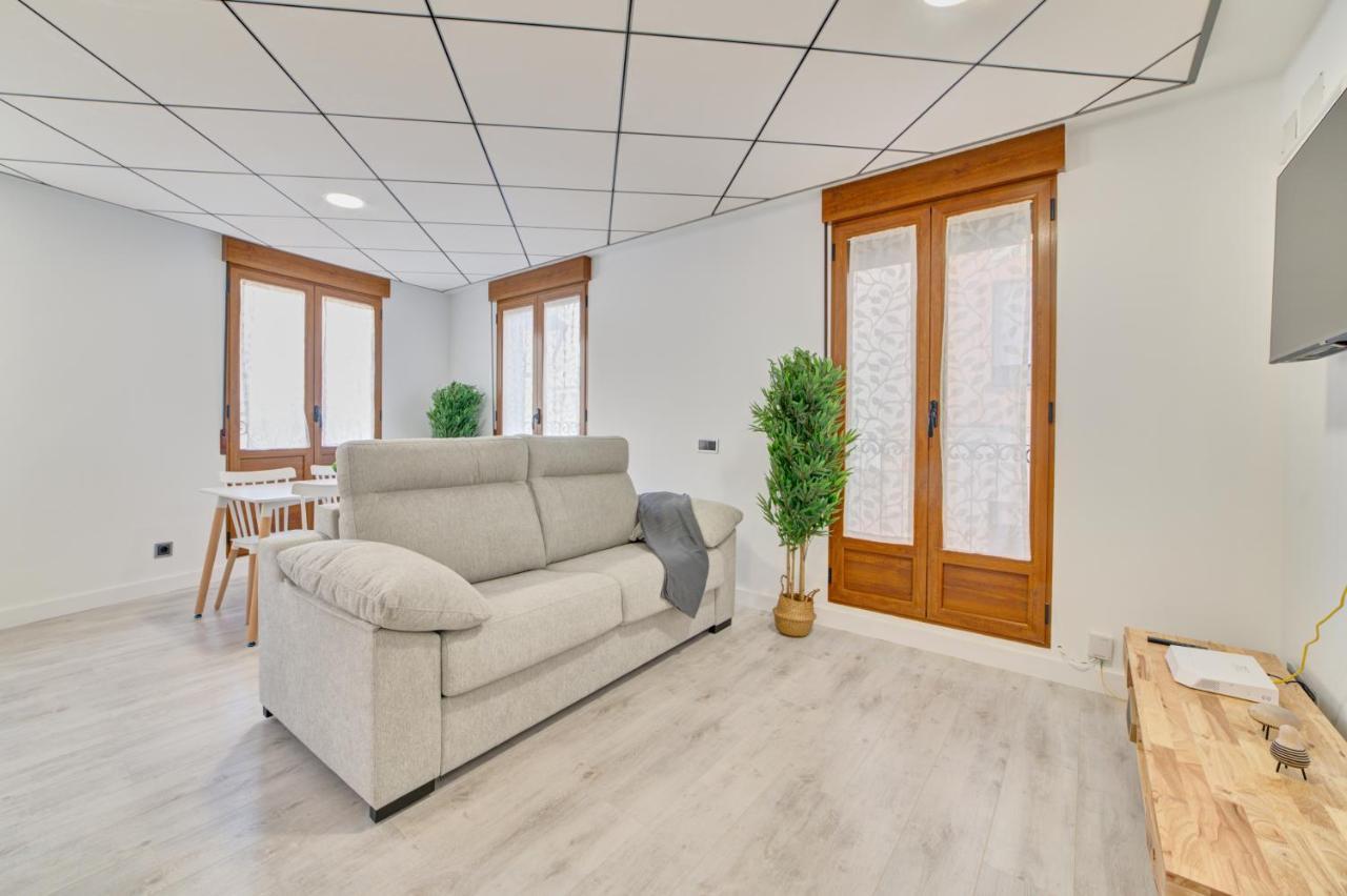 Apartamento Juan Pintxame By Clabao Logroño Eksteriør billede