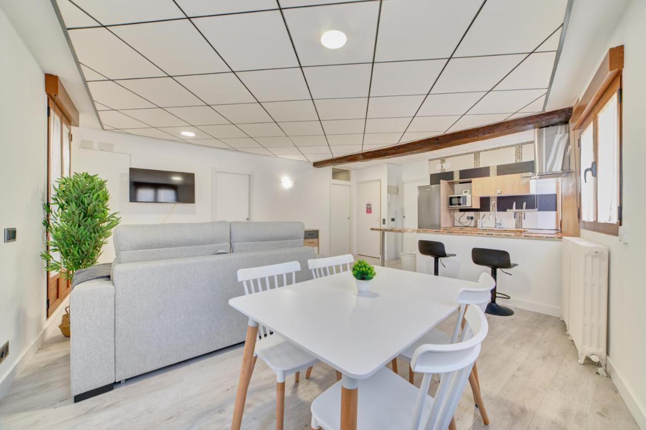 Apartamento Juan Pintxame By Clabao Logroño Eksteriør billede